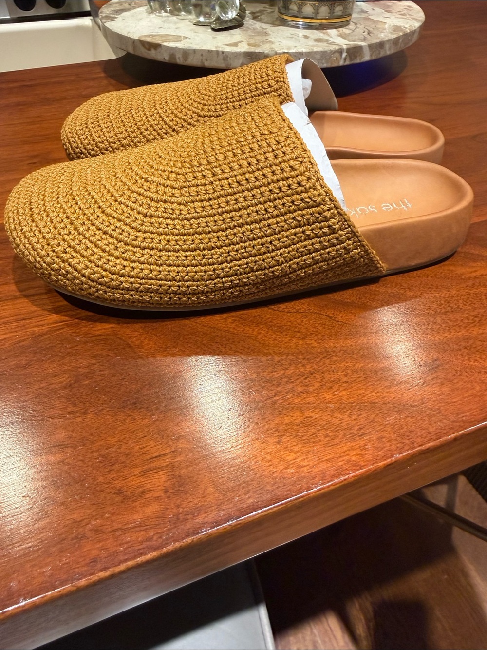 The Sak Bolinas Crochet Clog Mustard Gold Sz 7 NWOB - Picture 2 of 4